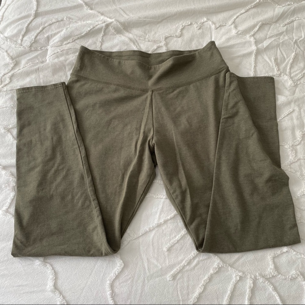 aerie green leggings size large